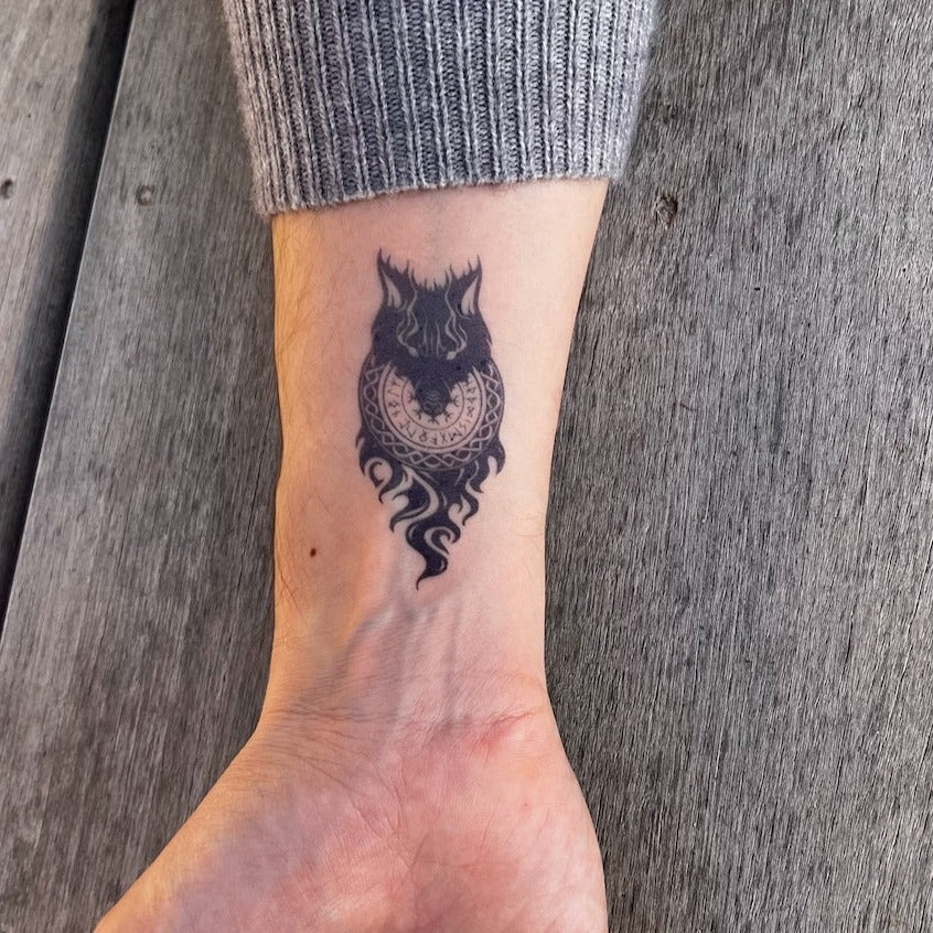 Tatuaje de un lobo vikingo
