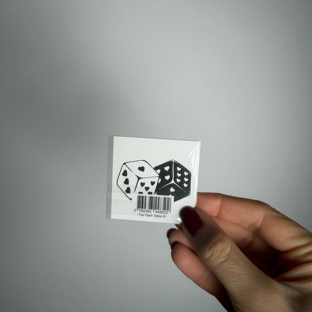 Tatouage ephemere dés avec coeur